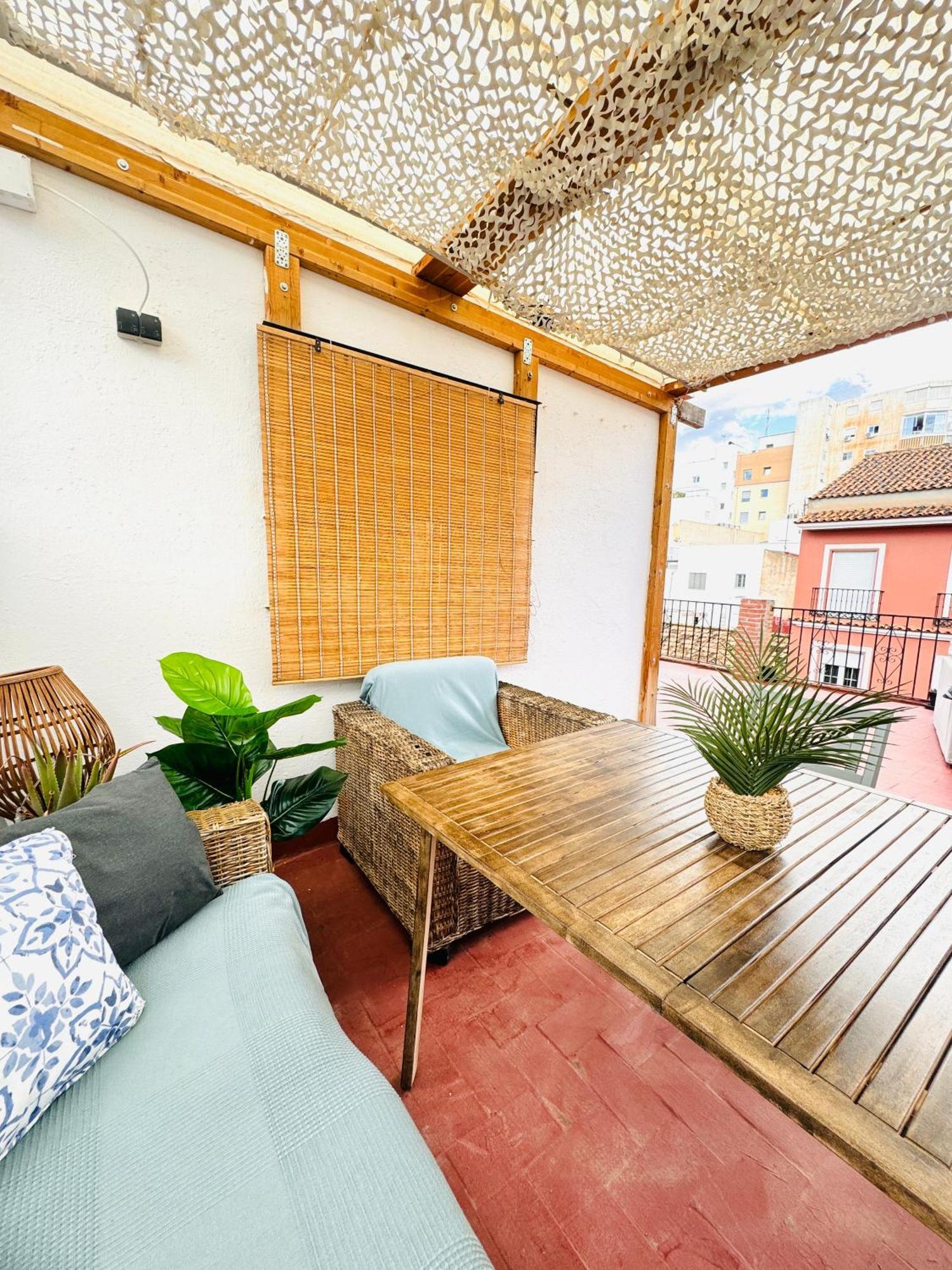 Lejlighed With Private Rooftop And Cinema *